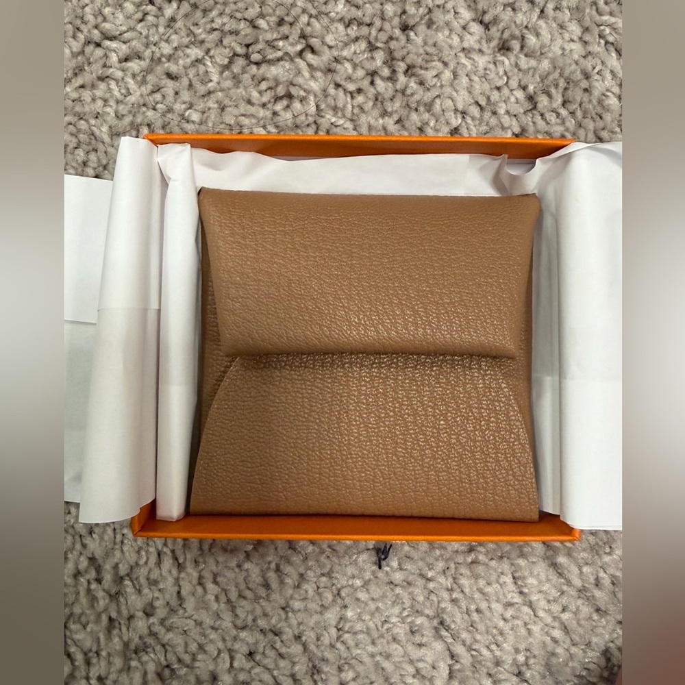 Hermes Bastia verso change purse